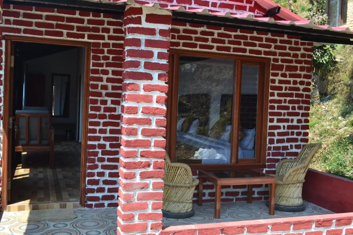 The Hillans Resort & Cottages Kanatal Exterior photo